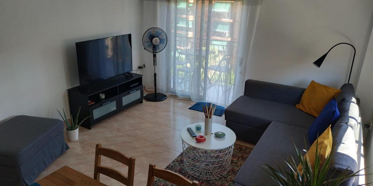 Cozy & Bright Flat At The Entrance Of Old Valencia Appartamento Esterno foto